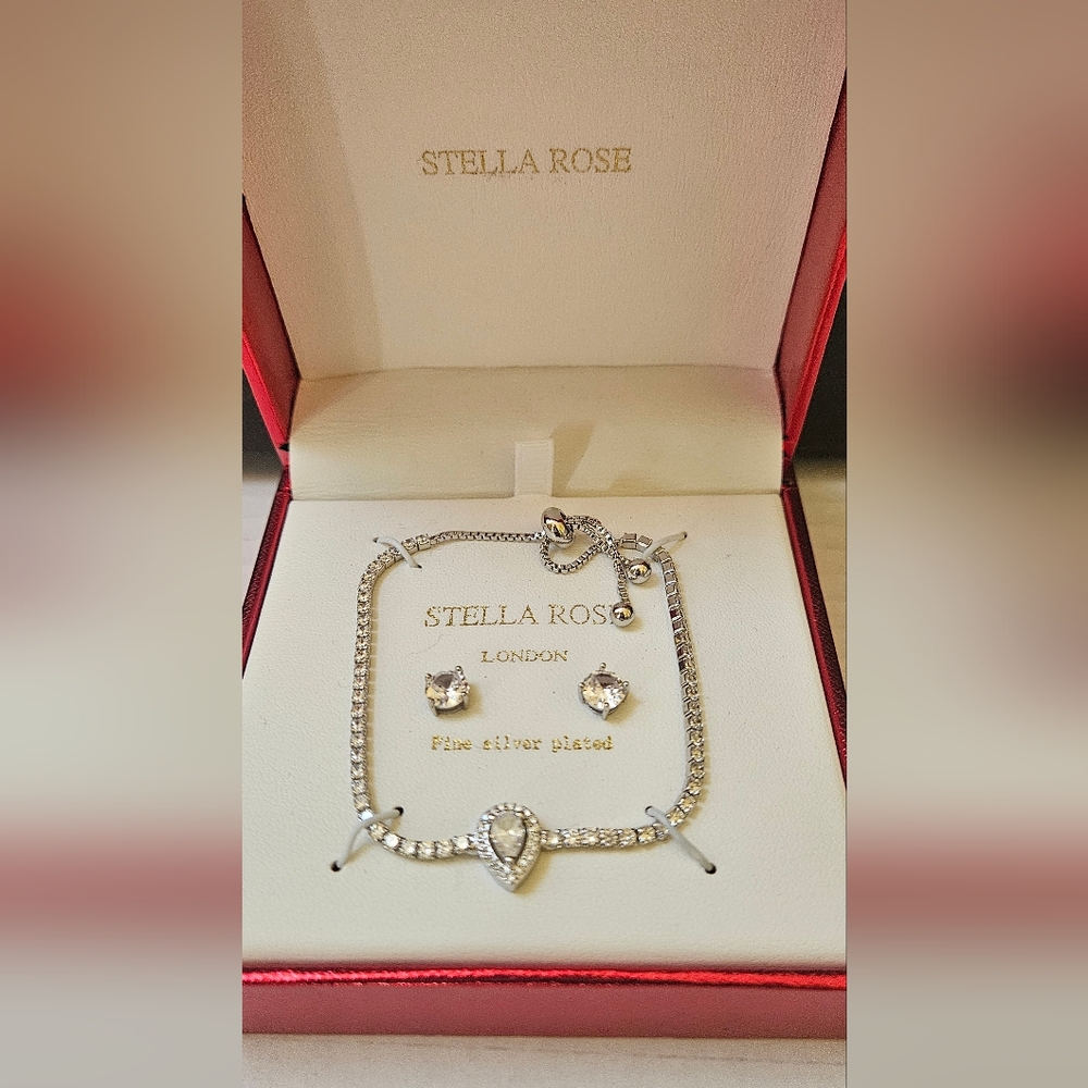 Stella Rose London Fine Silver
Plated Jewelry Set NIB